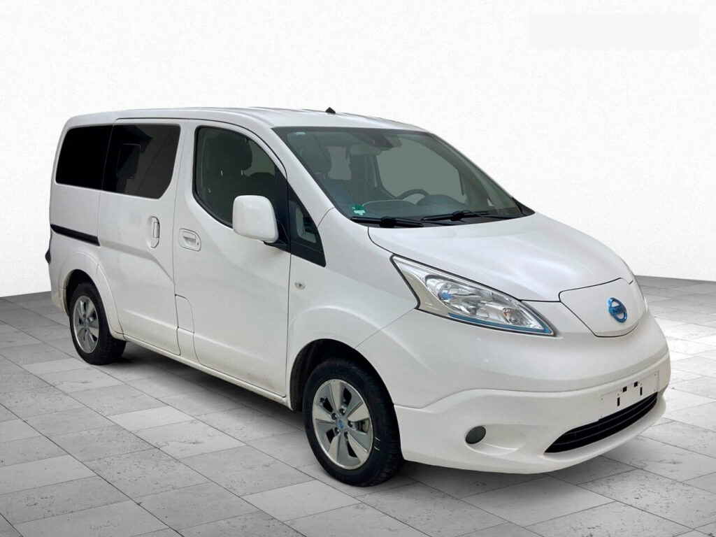 Nissan e-NV200 Evalia (7 Plazas): La furgoneta eléctrica para todo